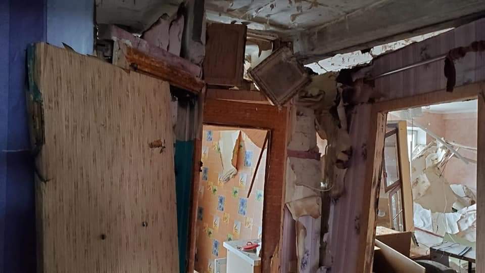Взрыв на улице Матросова в Каменском: пострадали двое человек