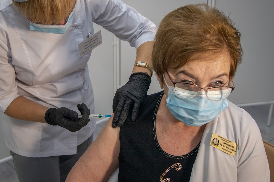 https://nashreporter.com/ru/medicina/kak-zhitelyam-kamenskogo-zapisatsya-na-vakcinaciyu-ot-covid-19