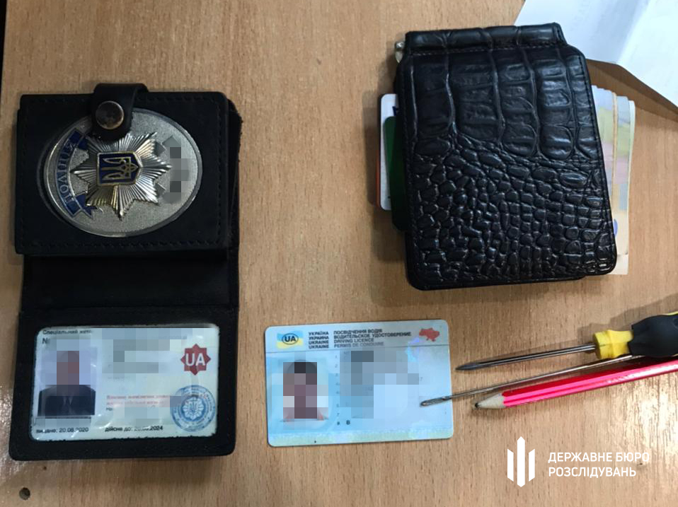 В Днепре следователь полиции попался на взятке