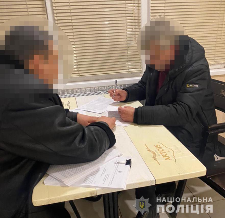 На Днепропетровщине задержали четырех взяточников