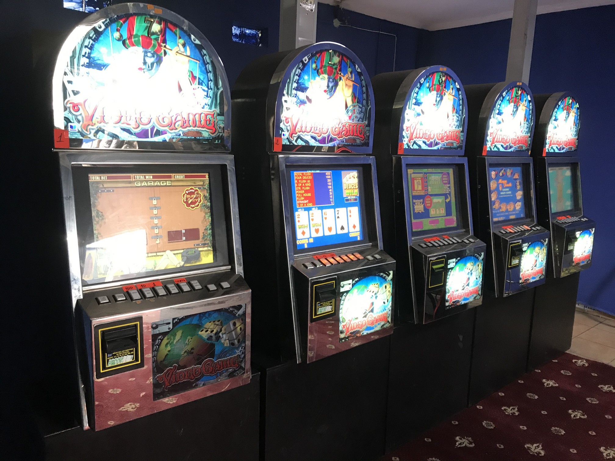 На Днепропетровщине продолжают выявлять нелегальные игорные залы