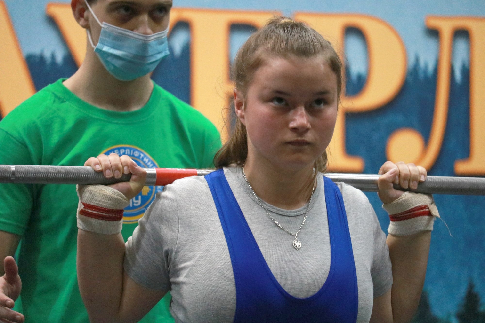 У Дніпрі поліцейські «кришували» наркобізнес (подробиці)