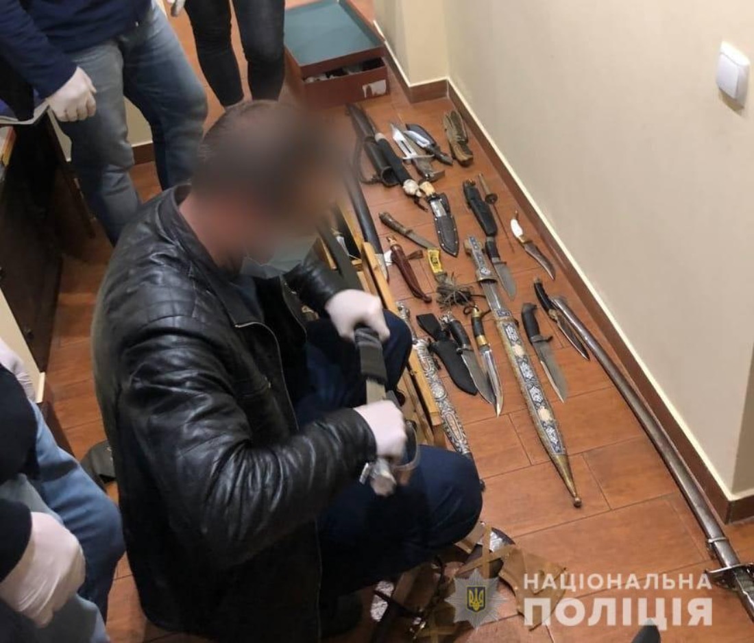В аэропорту Днепра задержан "вор в законе" по прозвищу "Умка"