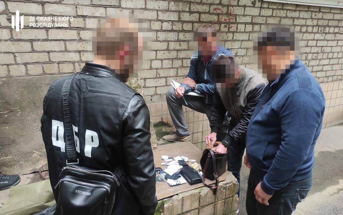 В Днепропетровской области на взятке пойман налоговик-антикоррупционер