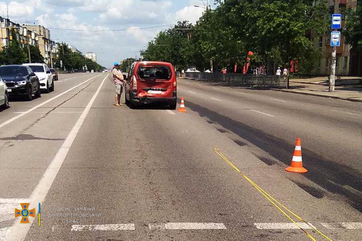 ДТП с участием микроавтобуса произошло в Днепре