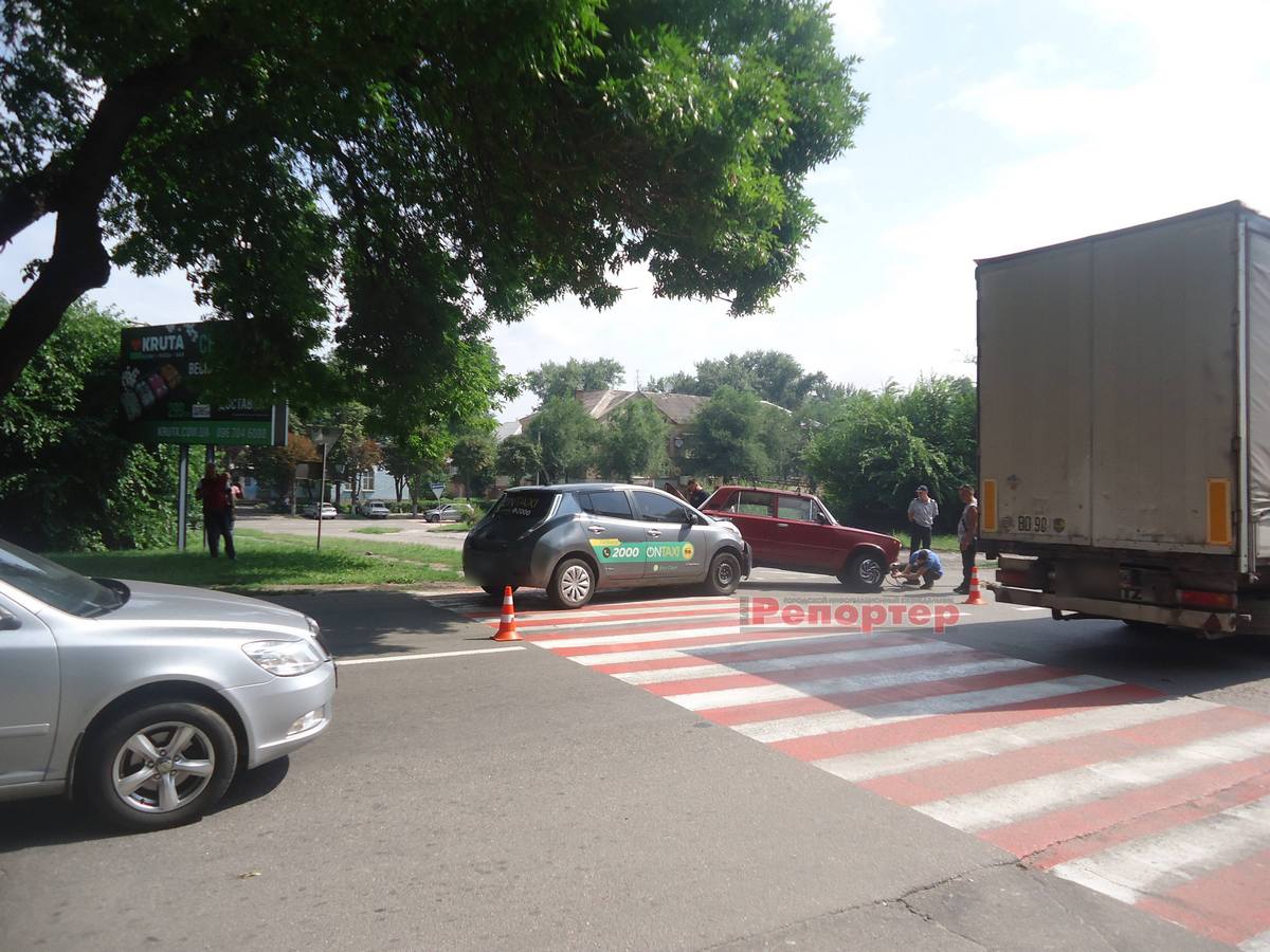 В Каменском произошло ДТП с участием такси