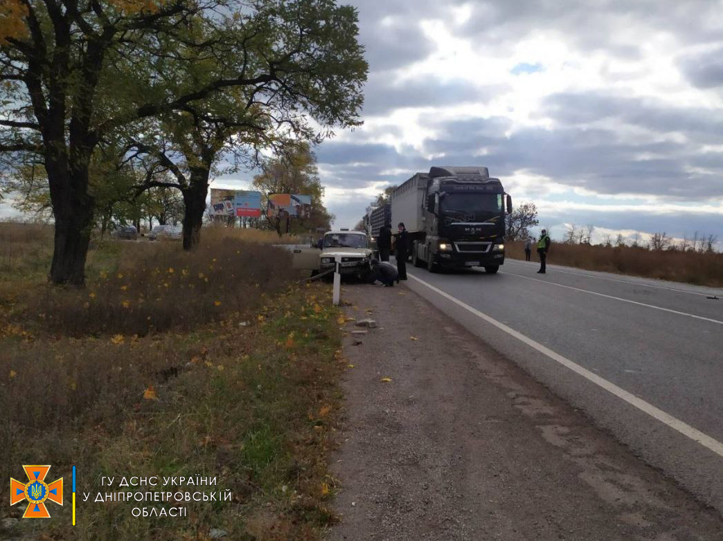 Массовое ДТП на Днепропетровщине: погиб водитель