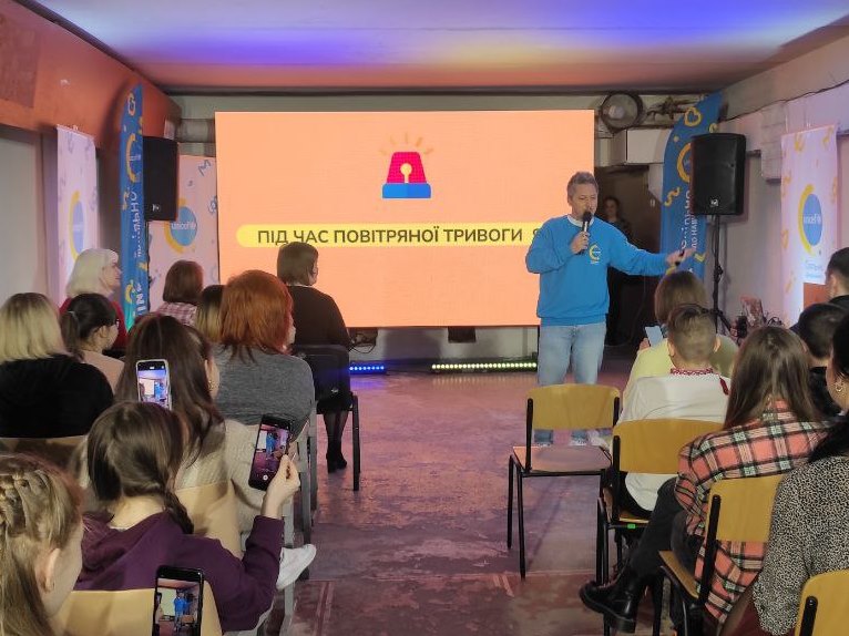 До Кам'янського завітав відомий телеведучий