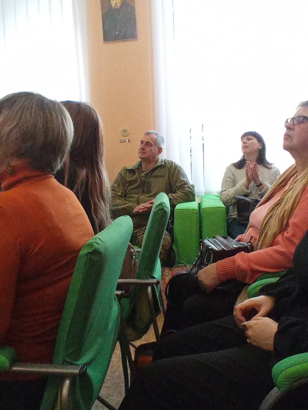 «Мелодія кохання» від молодих талантів Кам’янського (глядачам сподобалося) 