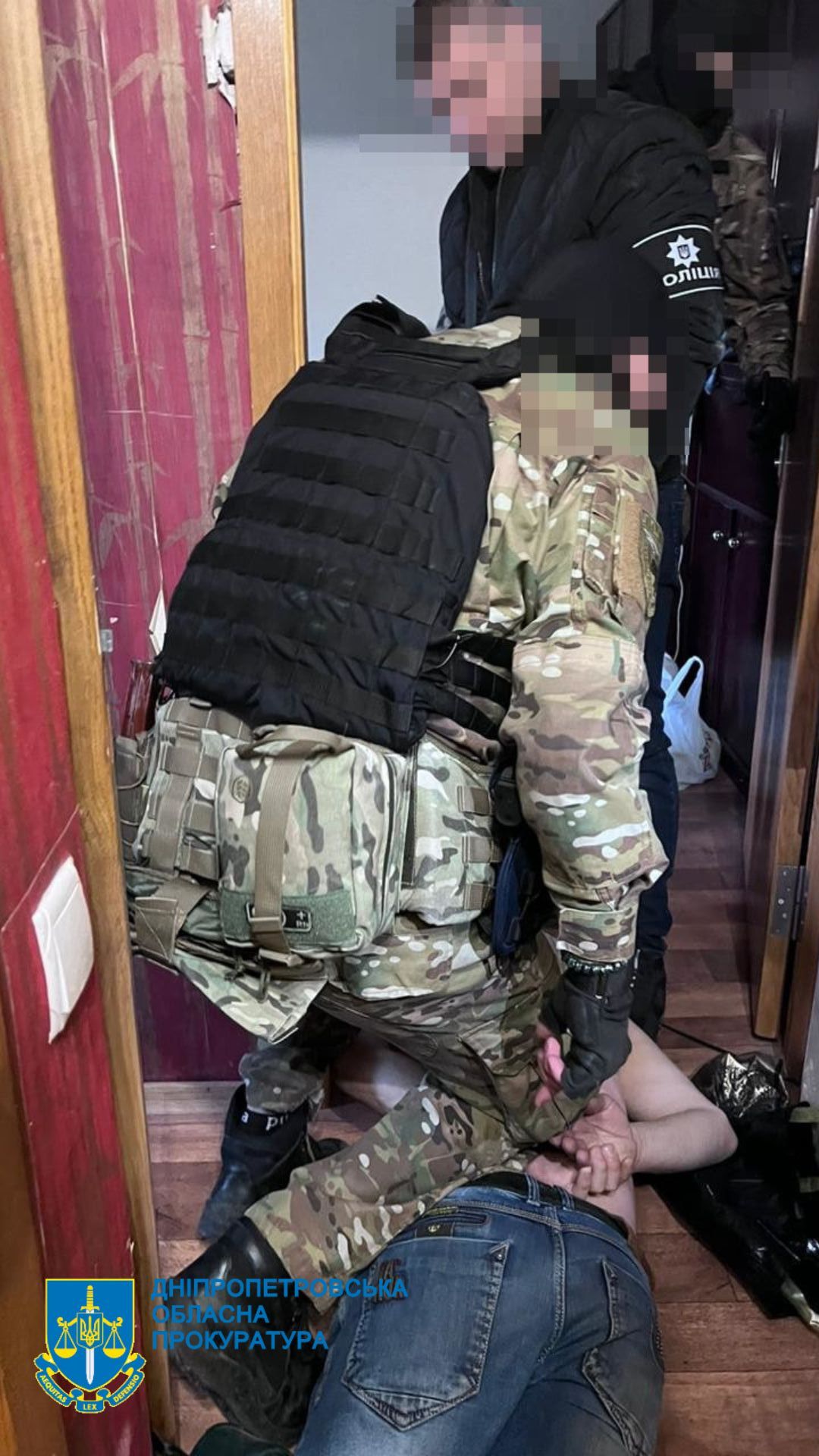 Правоохоронець "кришував" наркобізнес у Кам'янському