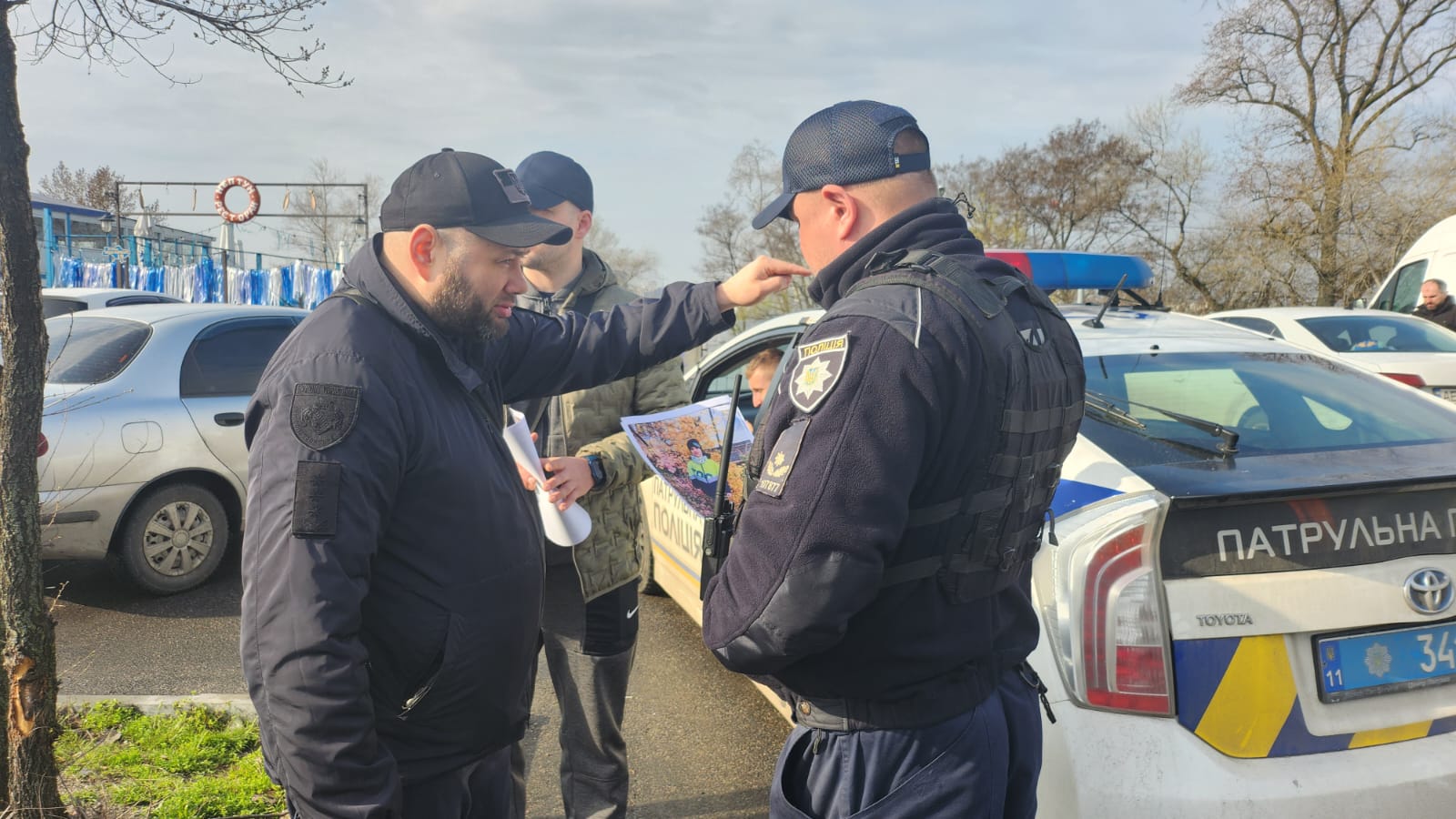 У Дніпрі майже добу розшукують зниклого дев'ятирічного хлопчика (фото)