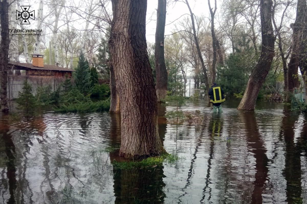 Як на Дніпропетровщині ліквідовують наслідки підтоплень (фото)