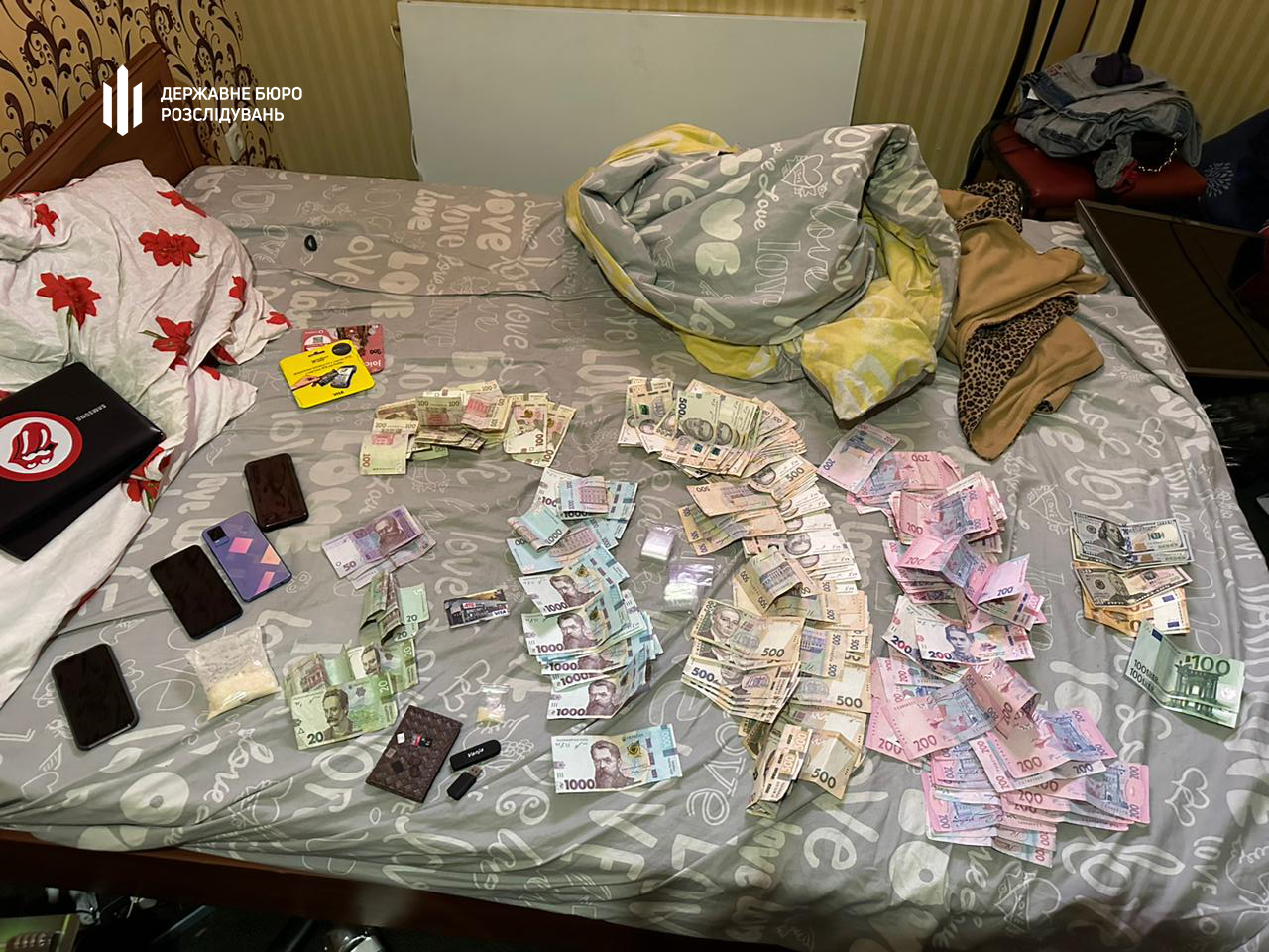 Правоохоронець "кришував" наркобізнес у Кам'янському