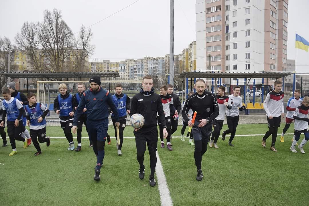 У Кам'янському відкрили новий футбольний сезон