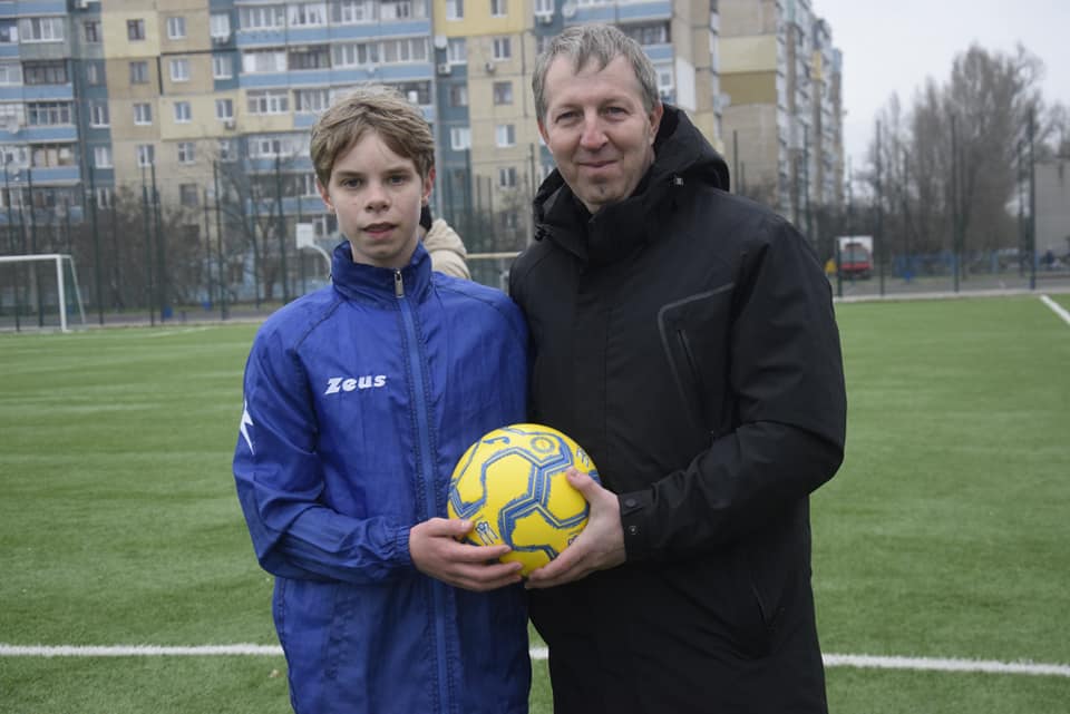 У Кам'янському відкрили новий футбольний сезон
