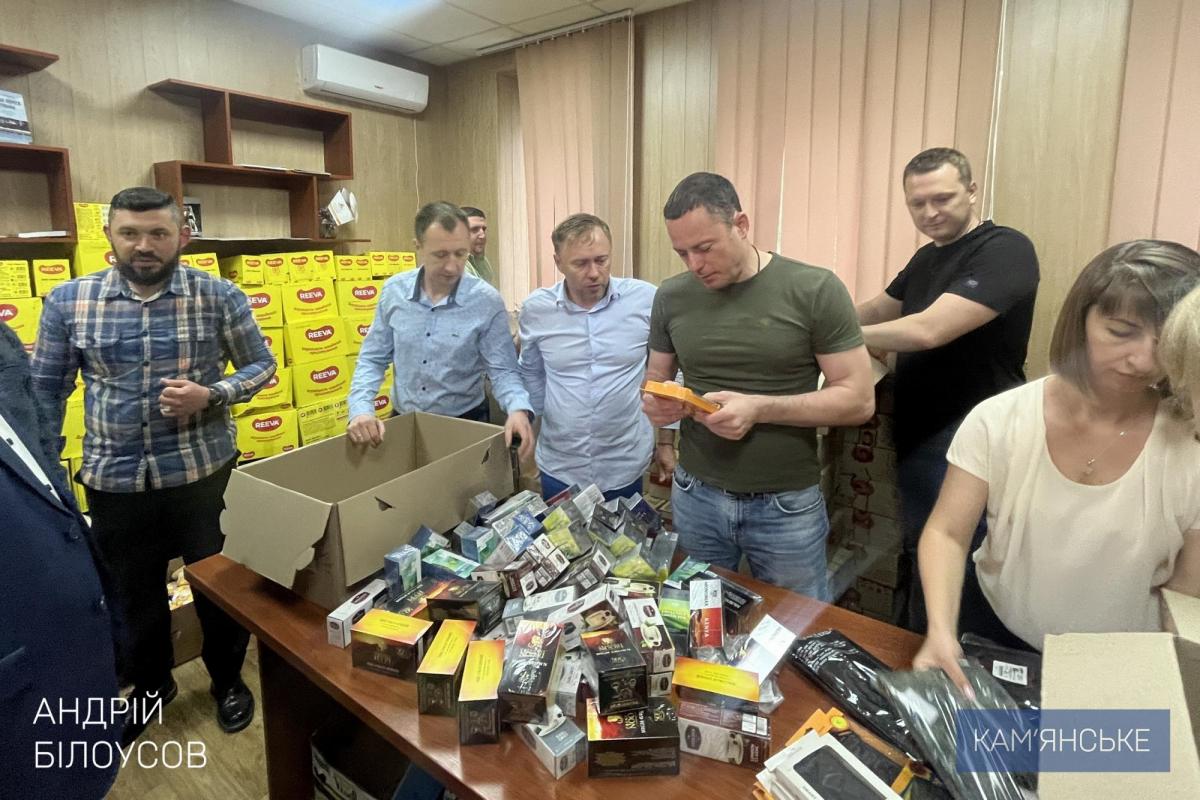З Кам'янського до постраждалої Херсонщини відправили гуманітарний вантаж (відео)