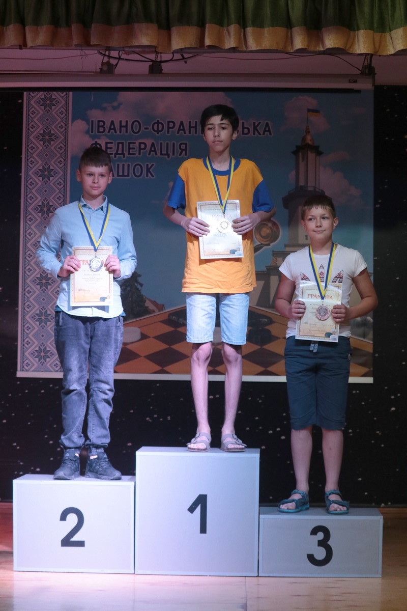 Шашкісти з Кам'янського перемогли на чемпіонаті України