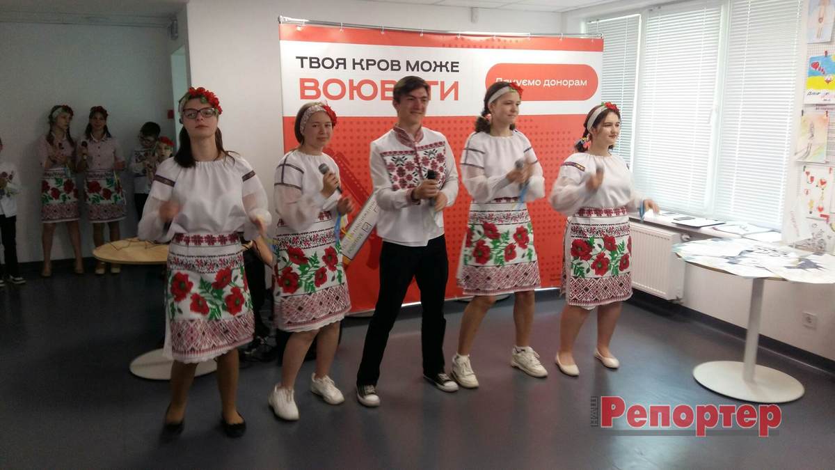 У Кам’янському відбулося нагородження учасників молодіжного літературного конкурсу «Донорство – це життя»