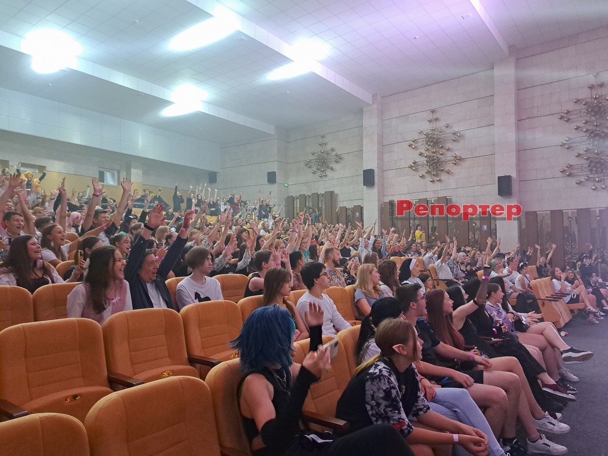У Кам’янському на фестивалі аніме та K-pop виступив японський музикант (фото, відео)