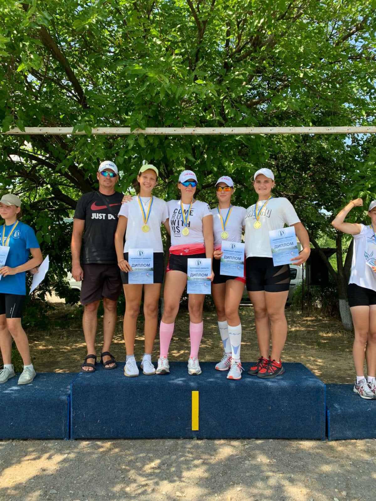 Веслувальники з Кам'янського вибороли медалі на чемпіонаті області в Дніпрі