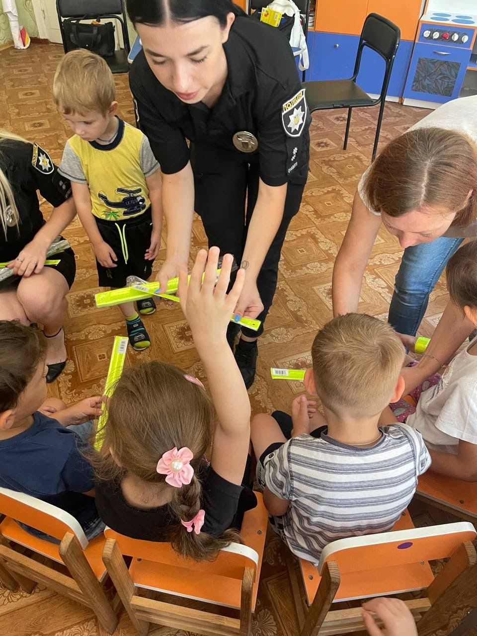Поліцейські Кам'янського провели тематичні заняття для діток з особливими потребами