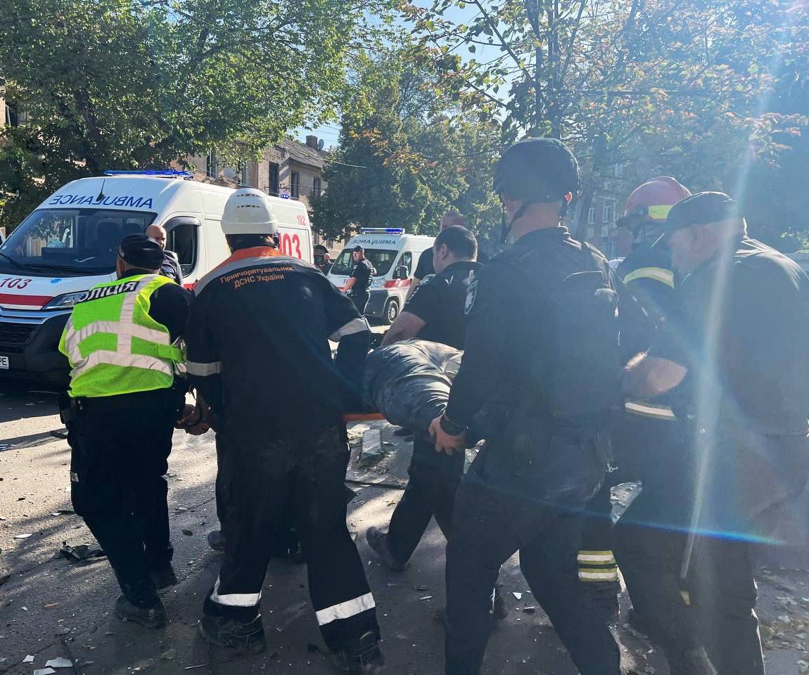 Окупанти вдарили ракетою по Кривому Рогу: що відомо (оновлено)