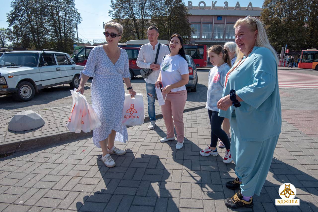 У Кам'янському допомагають дітям