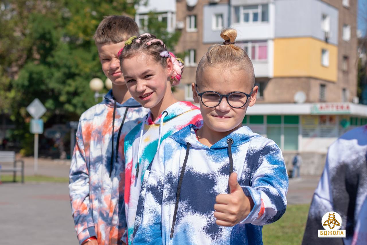 У Кам'янському допомагають дітям